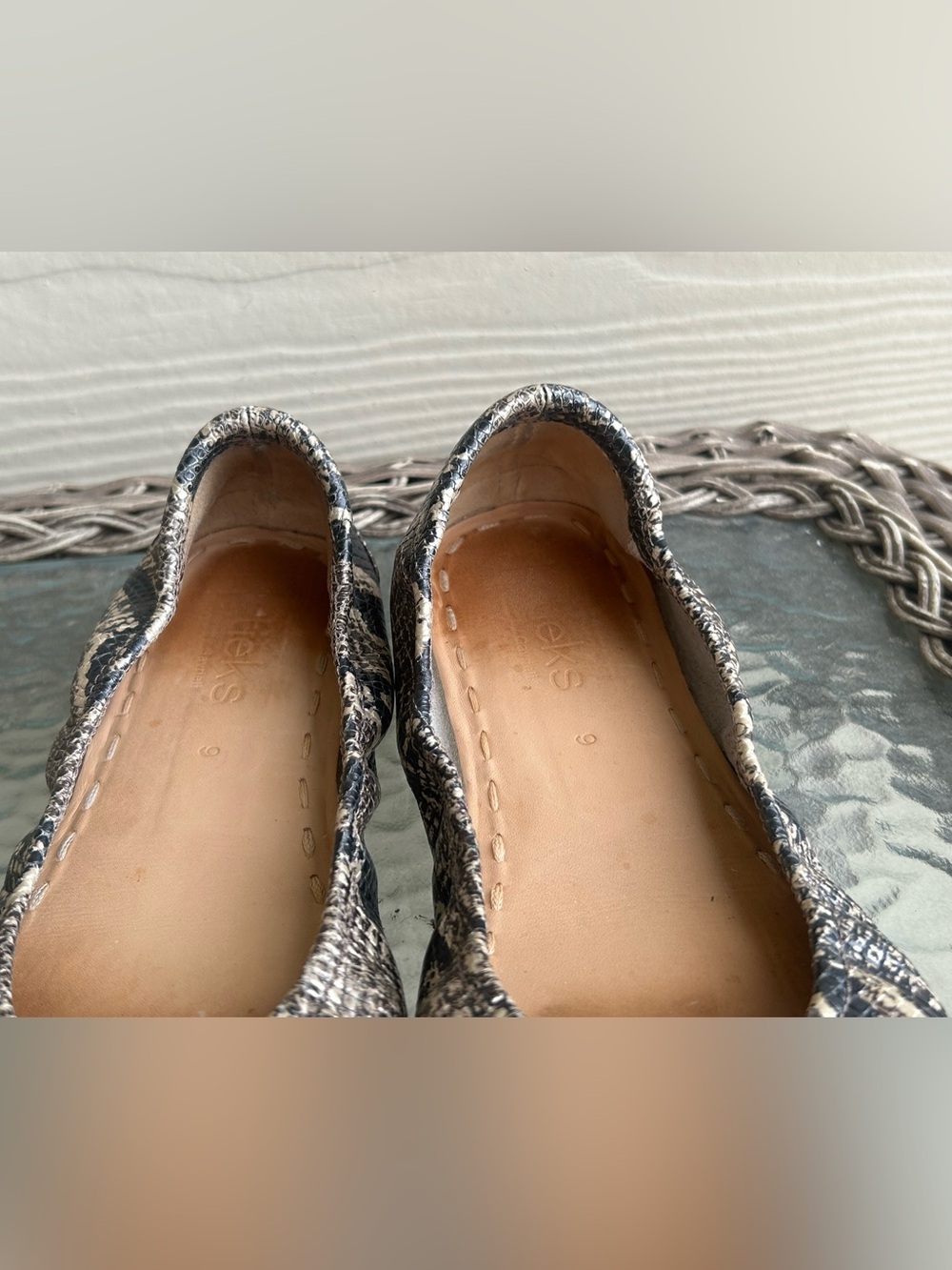 TIEKS Copperhead Snake Print Flats sz 9 - Picture 11 of 14